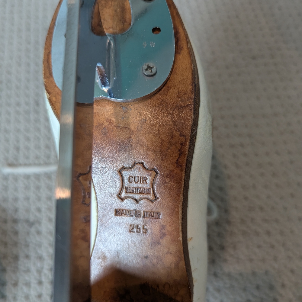 Risport Ice Skates Size 255 (7.5) - Picture 4 of 11